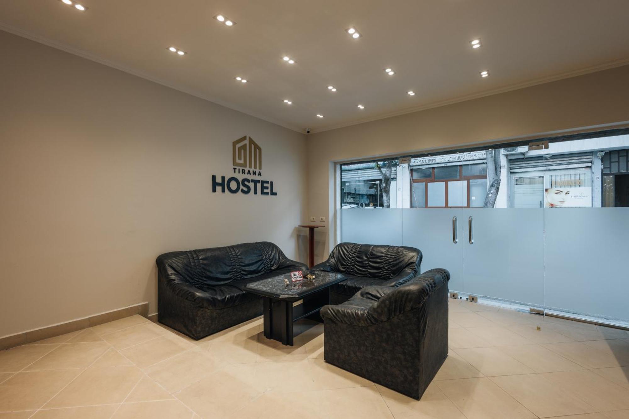 Gm Tirana Hostel ภายนอก รูปภาพ